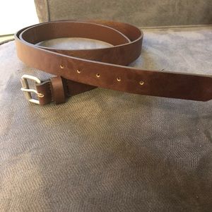 Dark brown belt